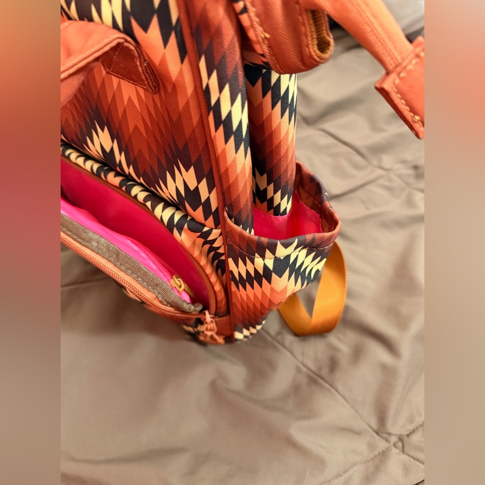 Wrangler Chevron Patterned Women's Backpack - image 5